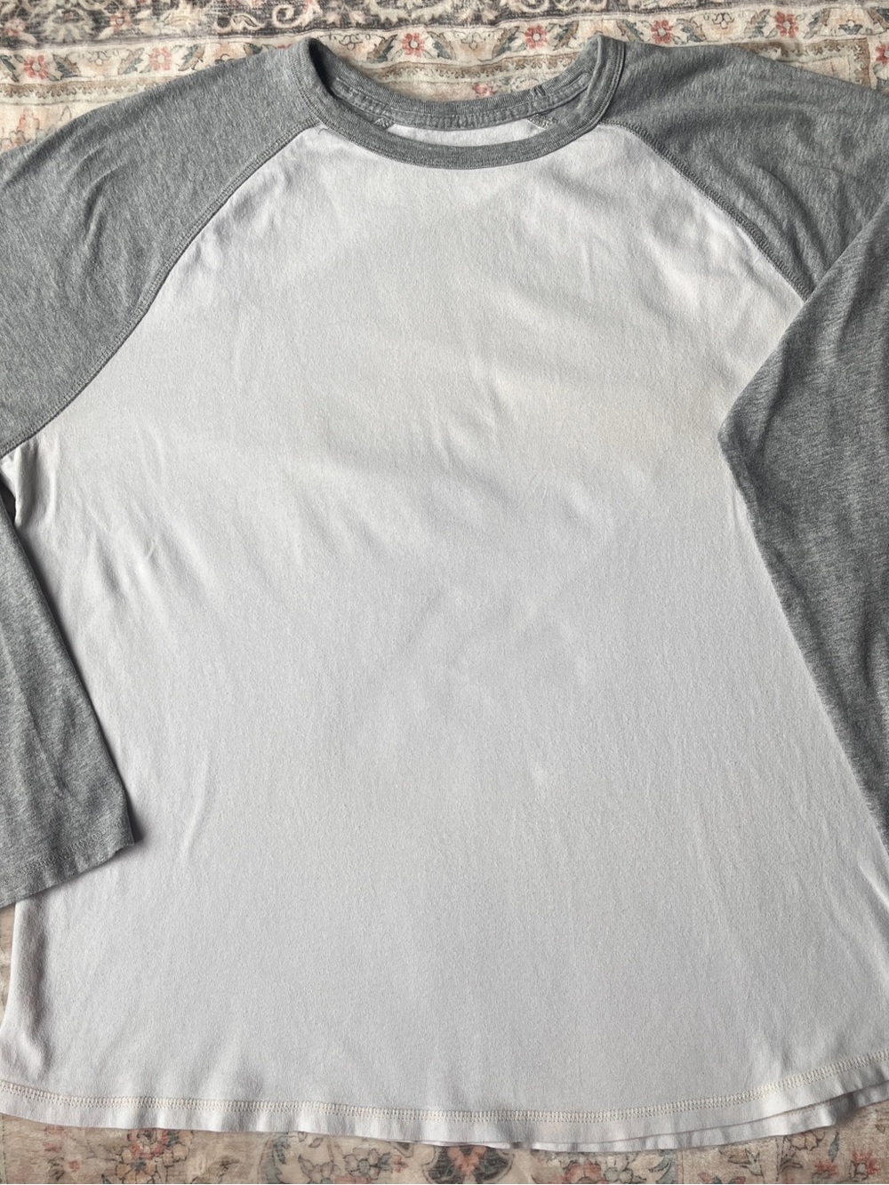 GAP White Body with Gray Raglan Sleeves Long Sleeve Tee - Mens XL